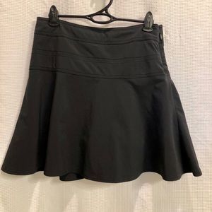 Athlete Black Skort